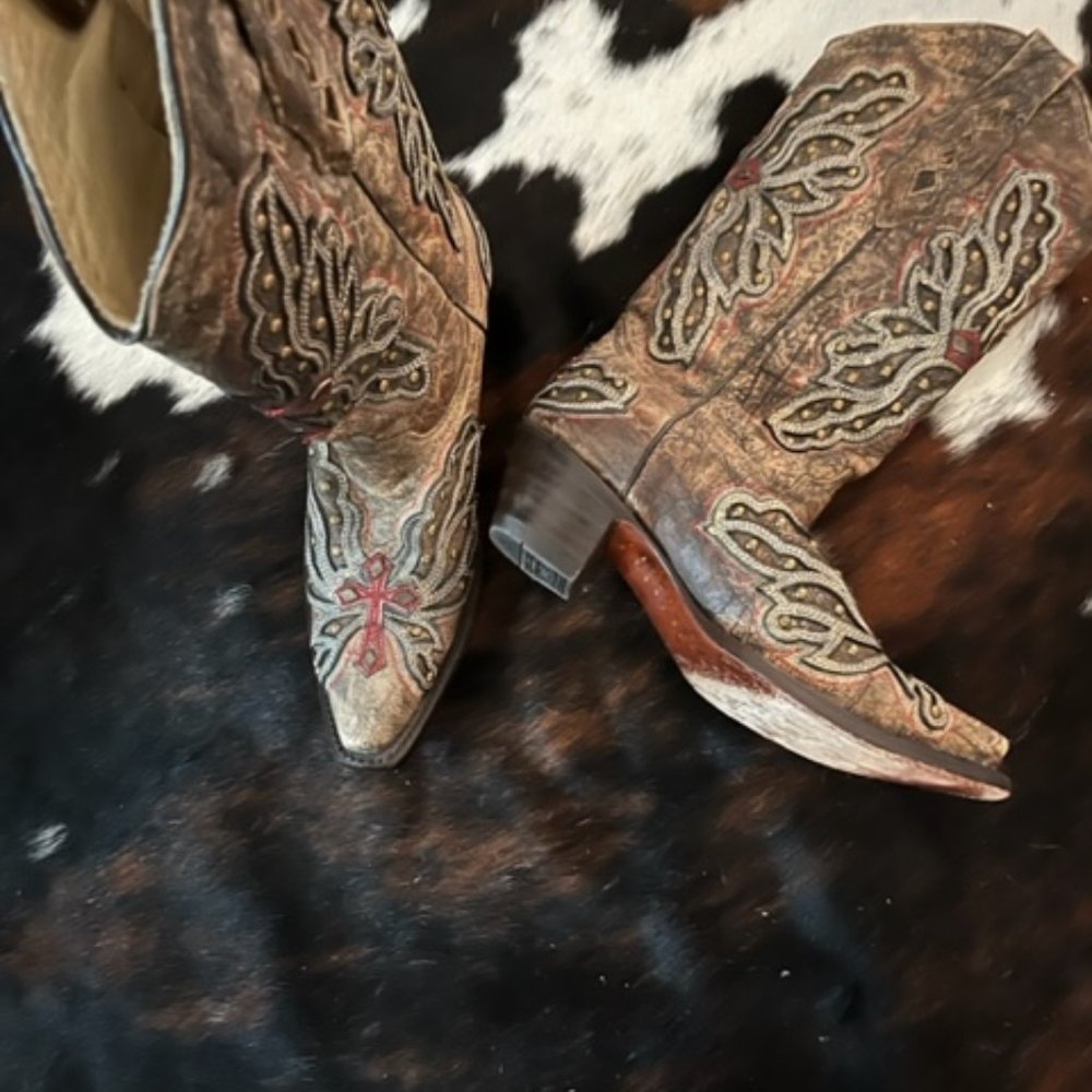 women's boots cowgirl